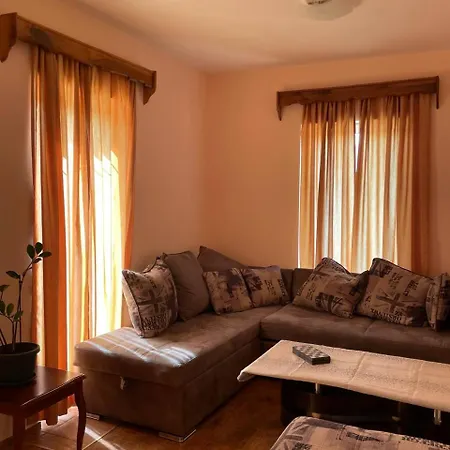 Private House In The Capital Of Montenegro 波德戈里察